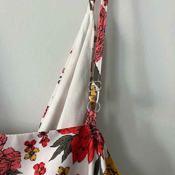 loft dainty floral dress - Picture 6 of 7